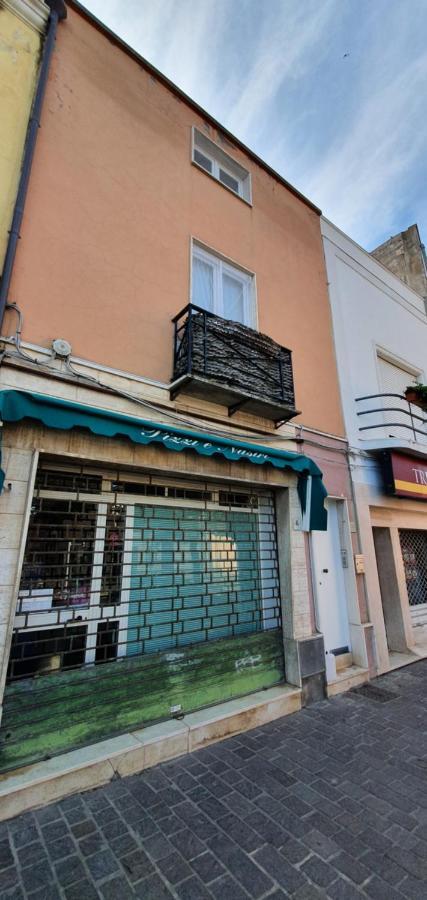 Appartamento In Piazza Italia Sant'Antioco Exterior photo
